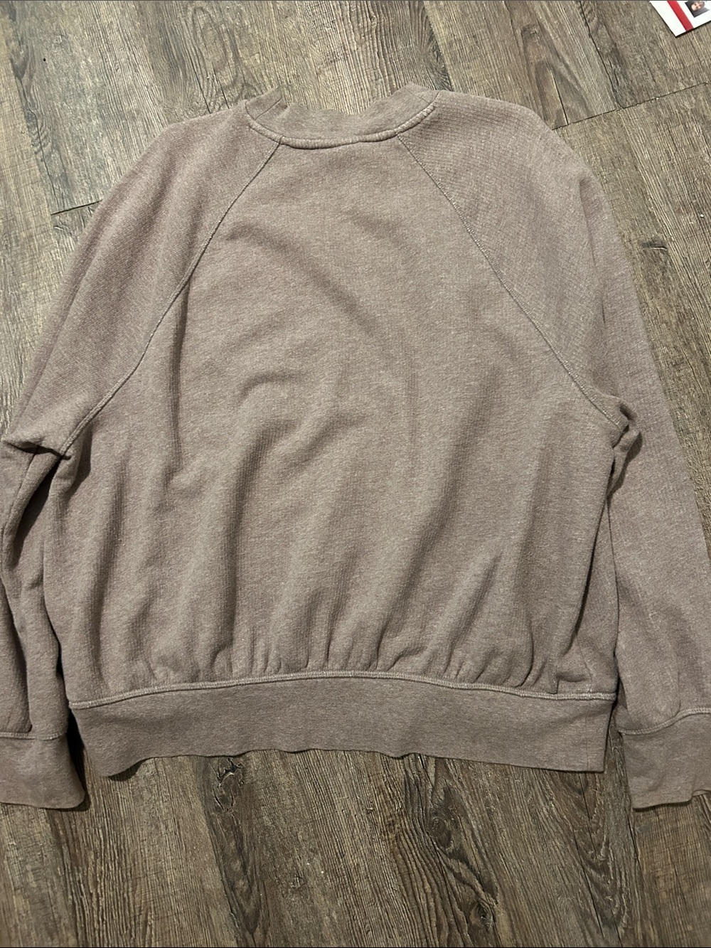 Universal Thread Sweater - Picture 3 of 3